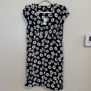 NWT GAP Daisy Button Front Dress, Size 4